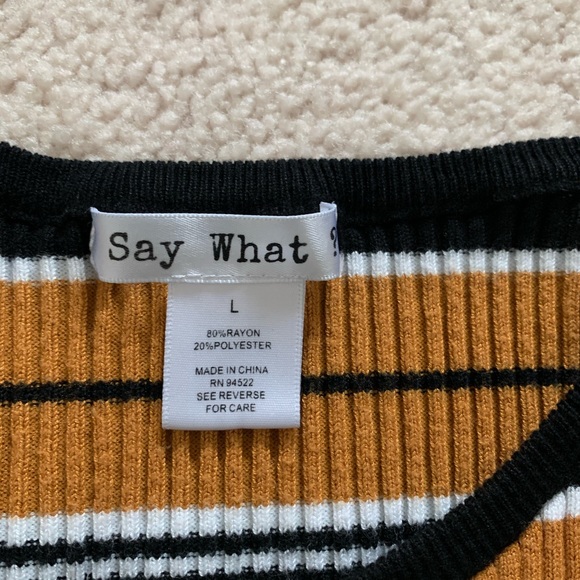 Striped Cropped Tee - Picture 2 of 4